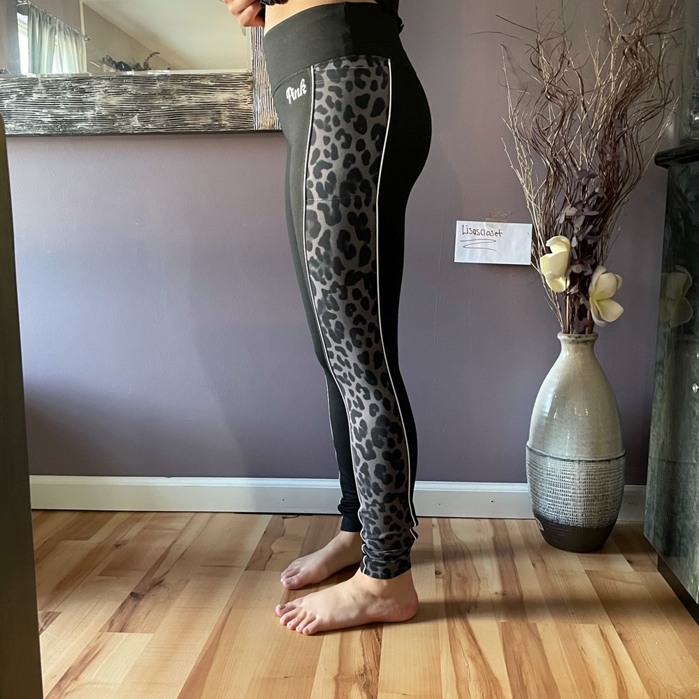 Victoria’s Secret pink ultimate Leggings - Picture 5 of 6